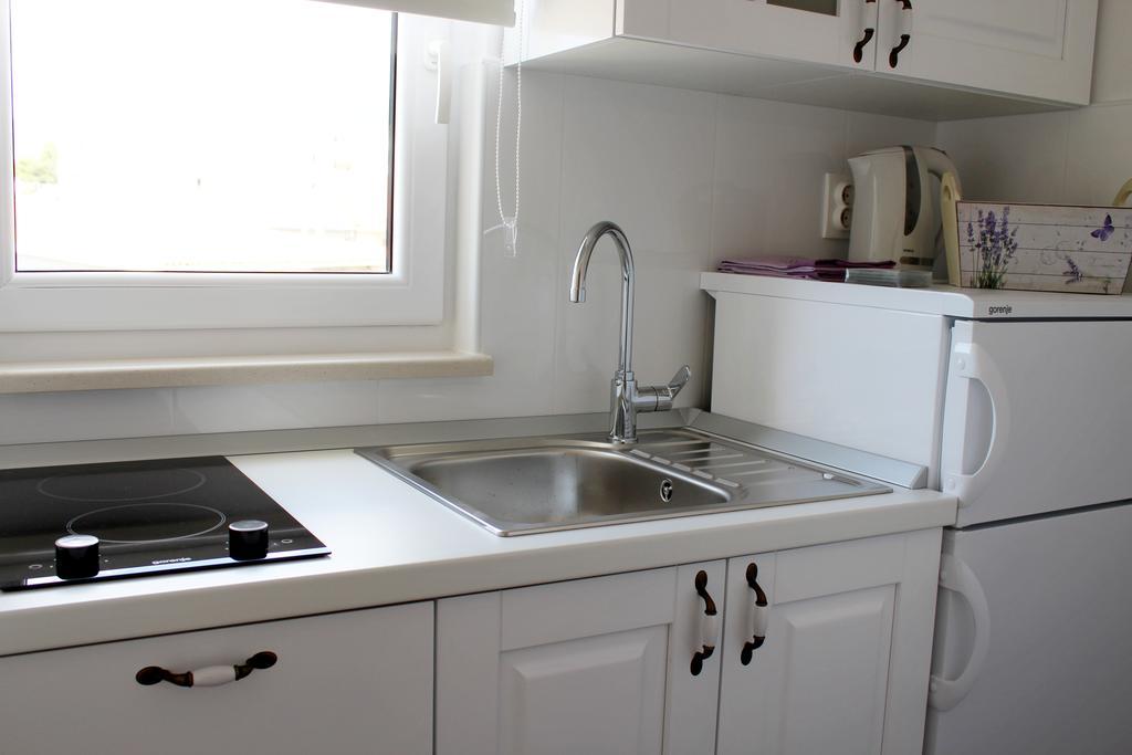 Apartments Adriona With Parking ماكارسكا المظهر الخارجي الصورة