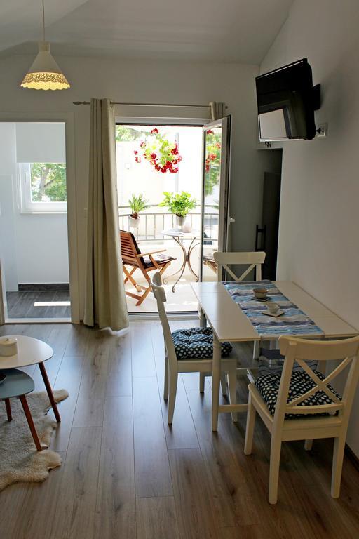 Apartments Adriona With Parking ماكارسكا المظهر الخارجي الصورة